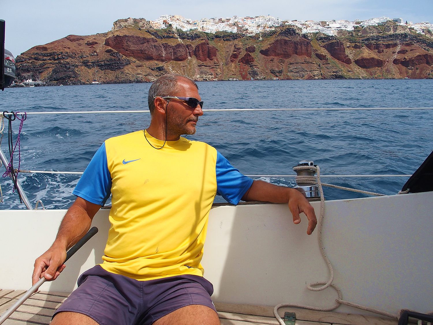 vitorlazas Santorini kaldera